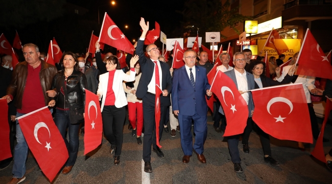 Gaziemir’de beş yıldızlı bayram kutlaması