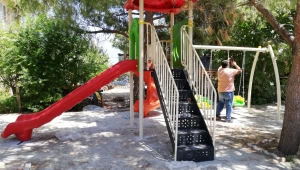 PARKLAR ONARILIYOR, OYUN GRUPLARI KURULUYOR