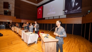 Şampiyon sporculardan Başkan Soyer'e teşekkür