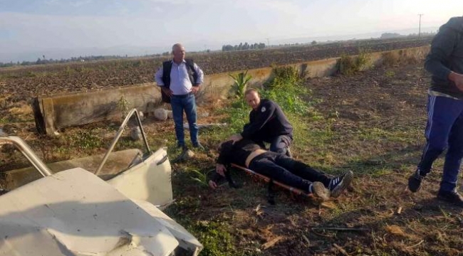 Tarlaya uçan otomobilin sürücüsü yaralandı