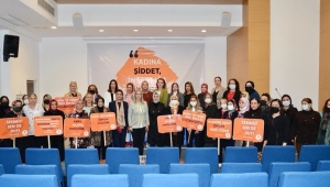 AK Parti İzmir İl Kadın Kolları Başkanı Büyükdağ ‘’Tek bir kadına yönelik şiddete daha tahammülümüz yok’’