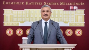 AK Parti İzmir Milletvekili Nasır'dan Büyükşehir Belediyesi'ne tepki 