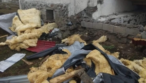 Ardahan'da Görülmemiş Hırsızlık Evin duvarı Hariç Herşeyi Çaldılar