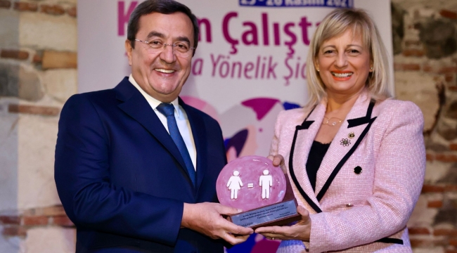 Batur: Kadına yönelik şiddet insanlığa, ülkeye ihanettir
