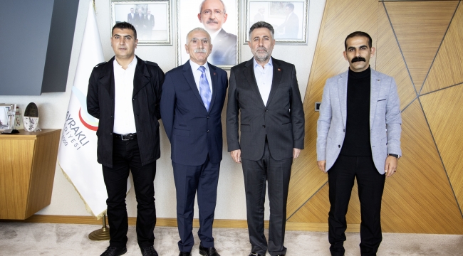 DİSK’TEN BAŞKAN SANDAL’A TAM DESTEK