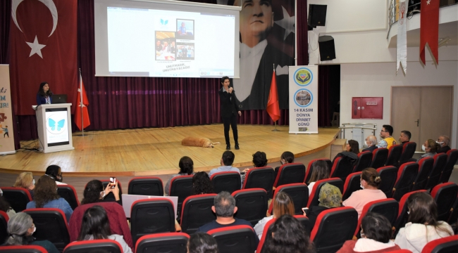 ‘Diyabetle Yaşam’ Bornova’da anlatıldı