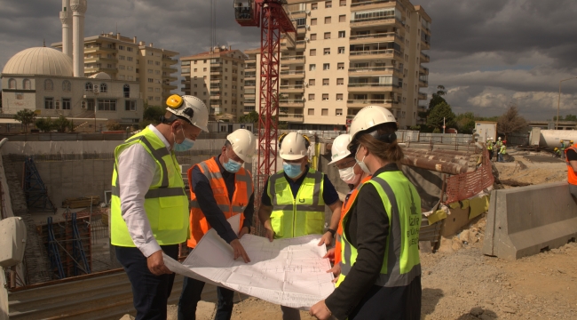 Fahrettin Altay-Narlıdere Metrosu’nda sıra istasyonlarda