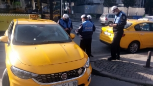 İstanbul’da taksici terörü: Kafana sıkarım