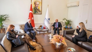 Yunanistan’ın Ankara Büyükelçisi Başkan Soyer’i ziyaret etti