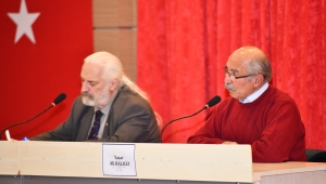 Çiğlili Edebiyatseverler Fakir Baykurt İmza Gecesinde Buluştu