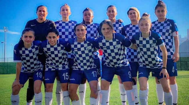 Kadın Futbol Takımı Konak’a 3 puanla döndü