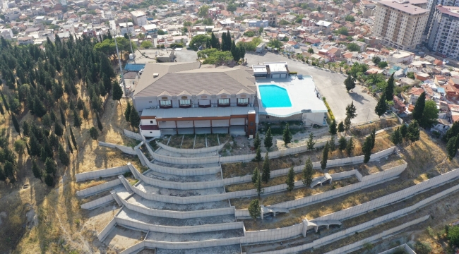 Menemen tepe'den tırnağa yenileniyor