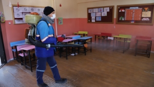 Çocuklar tatile, Belediye ekipleri okula