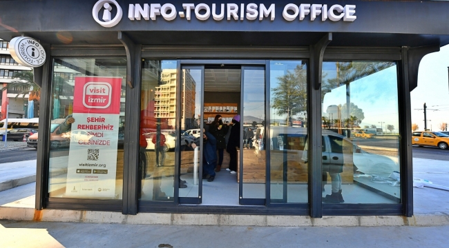 Konak’ta Turizm Bilgilendirme Ofisi hizmete girdi