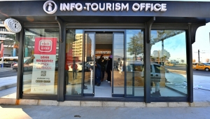 Konak’ta Turizm Bilgilendirme Ofisi hizmete girdi