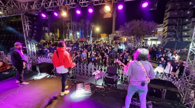 BODRUM’DA SEVGİLİLER GÜNÜ KUTLAMASI