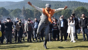 Şampiyon develer Torbalı Arenası’ndaydı