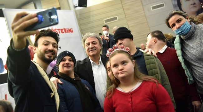 Başkan İduğ'un da rol aldığı kısa filmin gösterimi yapıldı