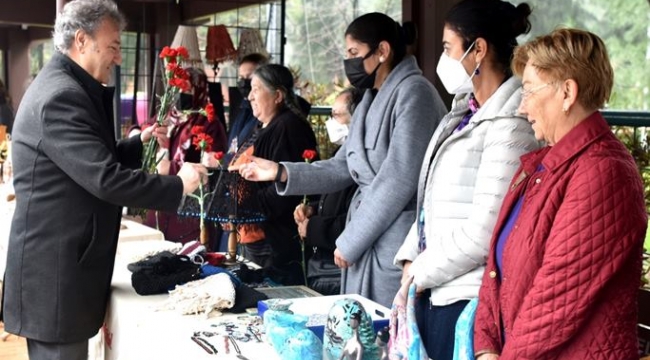 Bornova’da dopdolu 8 Mart