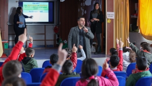 Buca Belediyesi’nden çocuklara doğa dostu eğitim