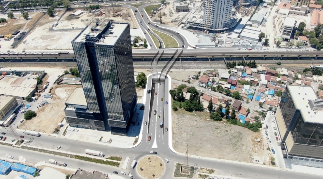 İzmir Büyükşehir Belediyesi’nden trafiği rahatlatacak iki ulaşım projesi