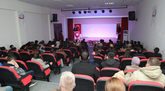 KINIK’TA 12 MART İSTİKLAL MARŞININ KABULÜNÜN 101. YIL DÖNÜMÜ NEDENİYLE PROGRAM DÜZENLENDİ