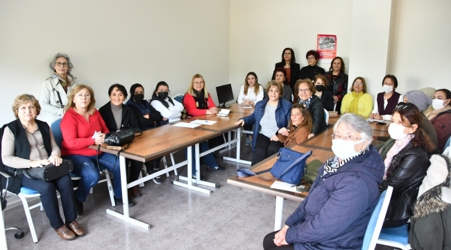 Narlıdereli Kadınlar Haklarını Öğreniyor