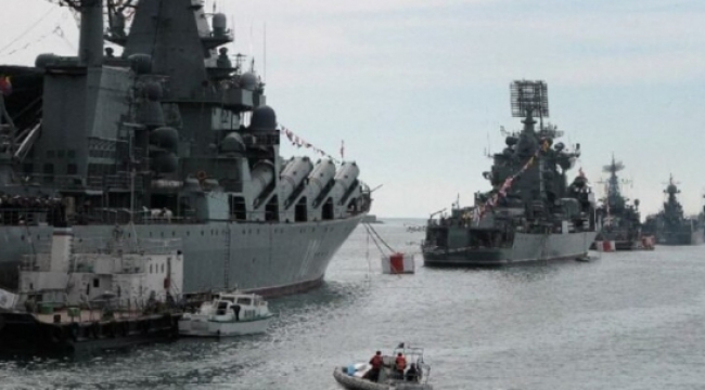 Putin gözünü Karadeniz'e dikti!