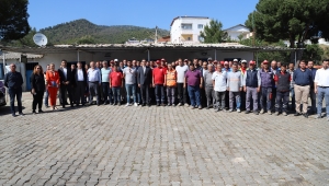 Başkan Kayalar, personeliyle bayramlaştı