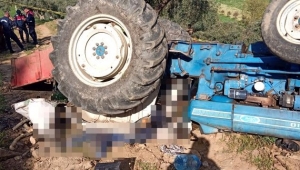  Devrilen traktörün altında kalan çocuk hayatını kaybetti