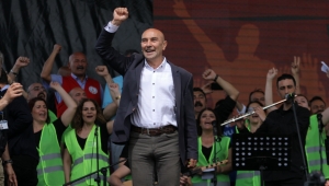 İzmir Büyükşehir Belediyesi’nden 1 Mayıs’ta çifte konser