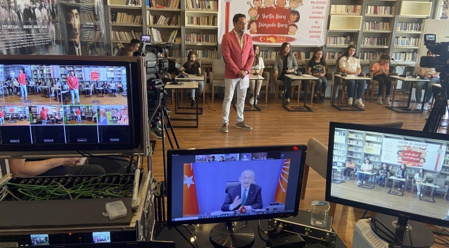 Kılıçdaroğlu Türk Dünyası Çocukları ile buluştu