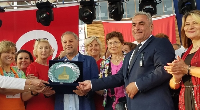 14. Altın Saat Kulesi Ödülü Tunç Soyer’in