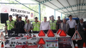KINIK’TA “REFLEKTÖR TAK, GÖRÜNÜR OL” PROJESİ KAPSAMINDA PROGRAM DÜZENLENDİ