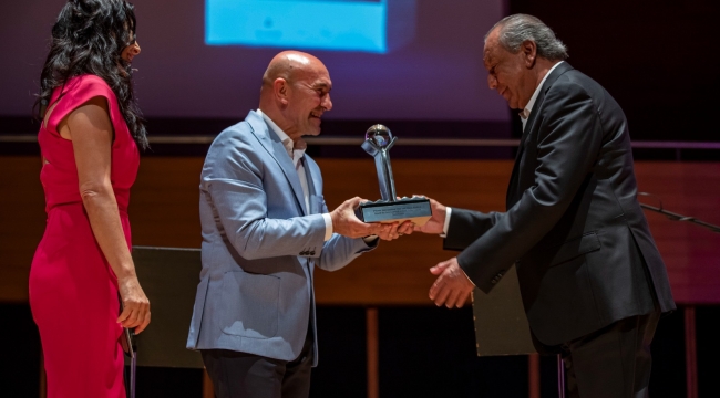 2. İzmir Uluslararası Film ve Müzik Festivali’nin Kazananı “Sen Ben Lenin” 
