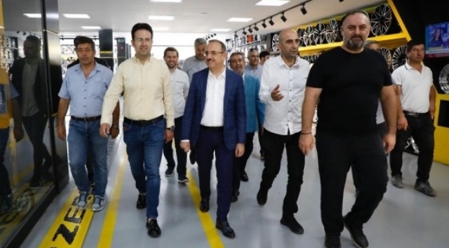 AK Parti İzmir İl Başkanı Kerem Ali Sürekli; 