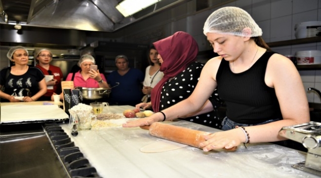 Bornova'da Sağlıklı Mutfak Atölyesi