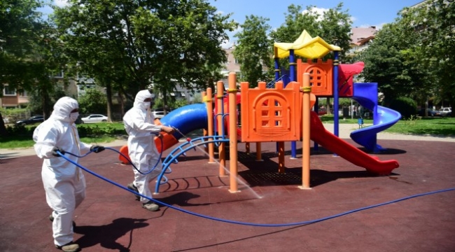 Bornova’nın parkları yaz tatiline hazır