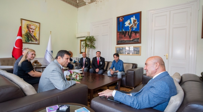 Başkan Soyer’e teşekkür ziyareti