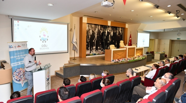 Çiğli Belediyesi Katılımcı Demokrasi için Eyleme Geçti