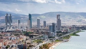 İzmir'de konut satışları %15,8 oranında azaldı