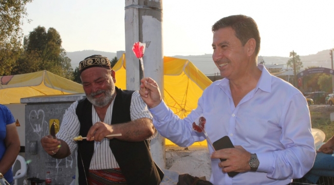 Başkan Aras Mahalle Ziyaretlerine Devam Ediyor