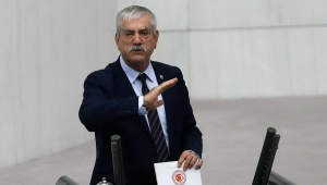 CHP'li Beko kadrosuz belediye işçileri yalnız değildir
