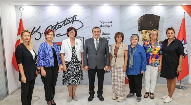Başkan Batur’dan kadınlara tam destek