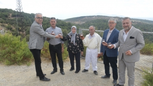 Bornova'da bal sağımı başladı