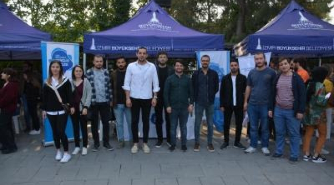 Genç İzmir kente yayılıyor