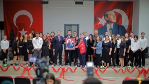 KINIK BELEDİYE KOROSU BAŞKAN DOĞRUER’LE HAYAT BULDU 