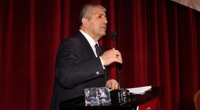 Şahin; Cumhuriyet Türkçe Haykırışımızdır