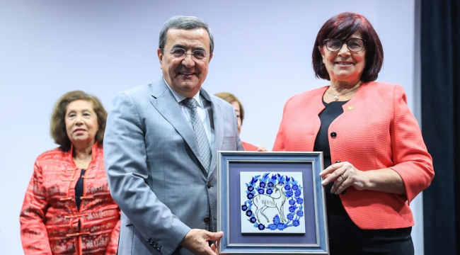 Batur’dan Kadın Kuruluşları Birliği’ne tam destek