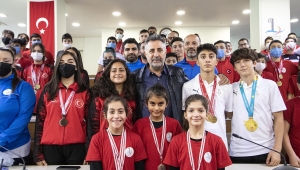 Bayraklı Belediyesinden 3 yılda 666 madalya